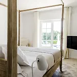 Emcasa Boutique Pensión