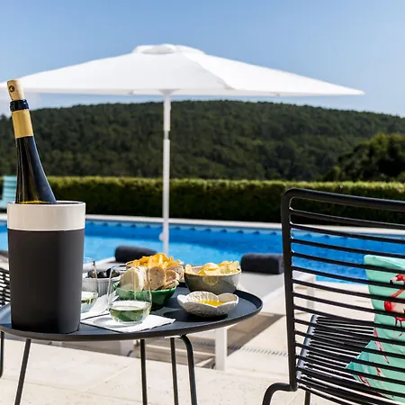 Maison d'hôtes Emcasa Boutique 4*