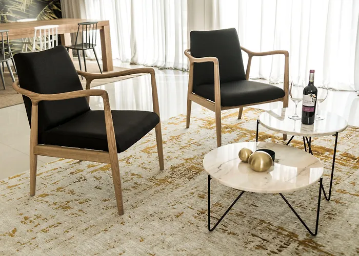 Emcasa Boutique بيت ضيافة لورينها