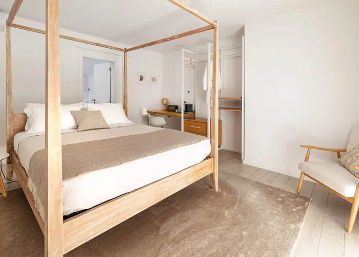 Emcasa Boutique لورينها